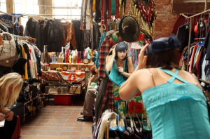 brick lane market.tigro yurtdisi egitim danismanlik